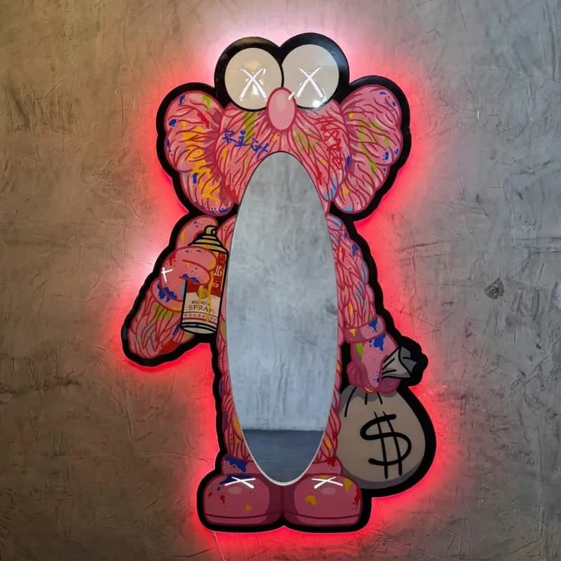 Graffiti Pink KAWS